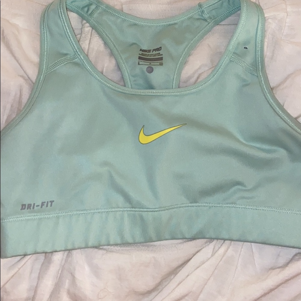 Nike sports bra